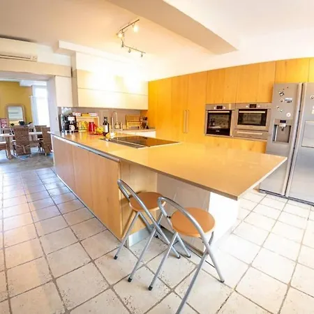 Location Maison De Maitre Villa Ponteilla